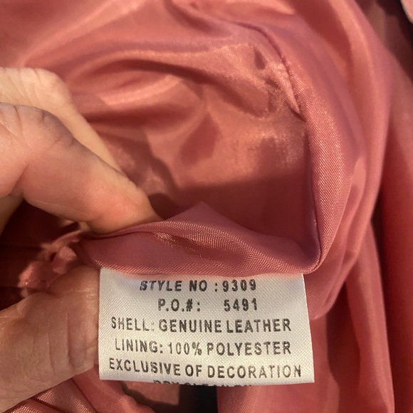 Pink suede A-line skirt size 10. - Picture 7 of 11